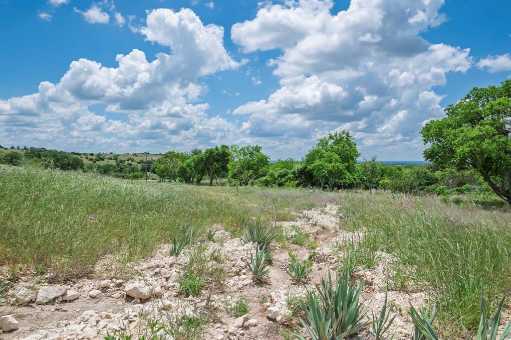 2500 Tom Chaney Property Photo 14