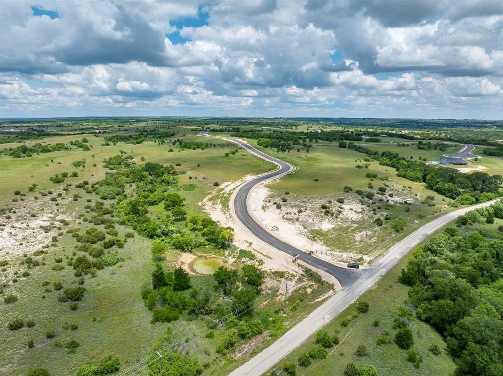 2500 Tom Chaney Property Photo 18