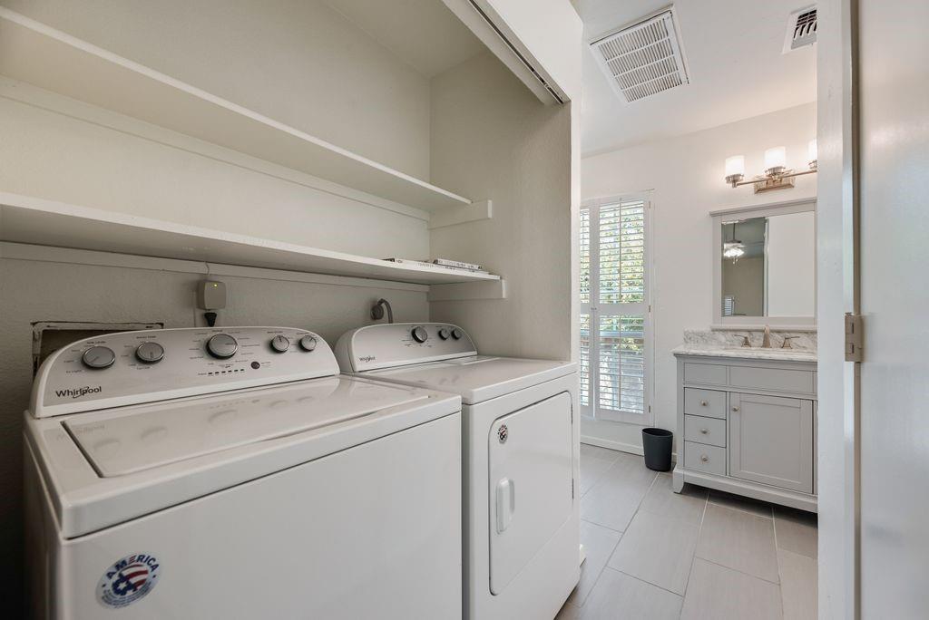 28 Abbey Road Property Photo 11