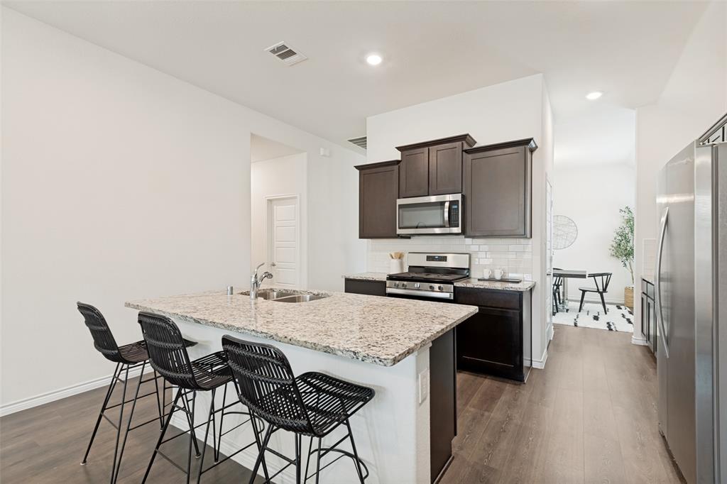 424 Baltimore Avenue Property Photo 10