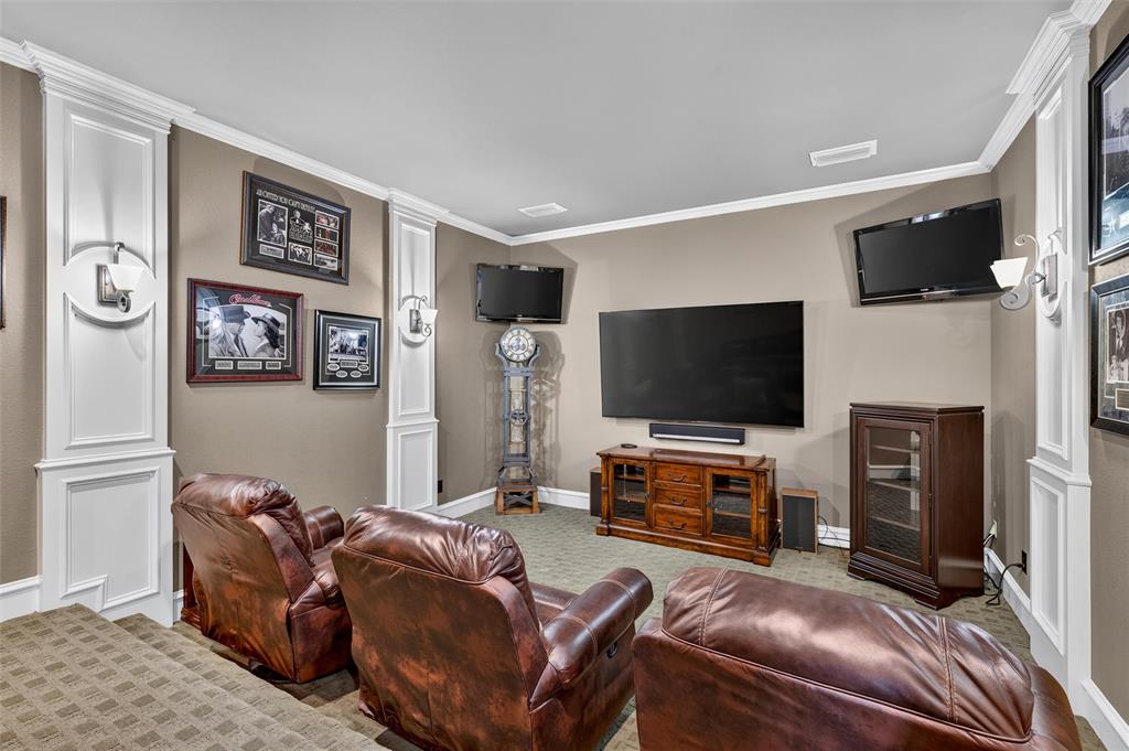 2113 Kings Pass Property Photo 27
