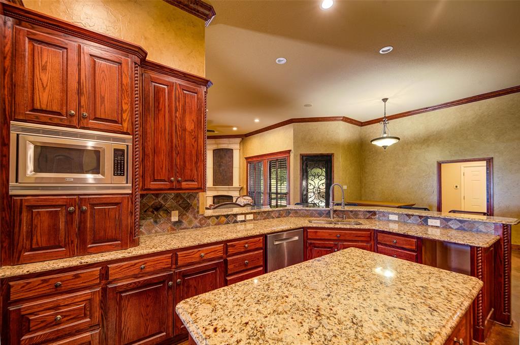 1420 Fm 2123 Property Photo 11