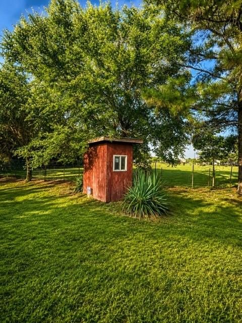 1817 County Road 3327 Property Photo 10