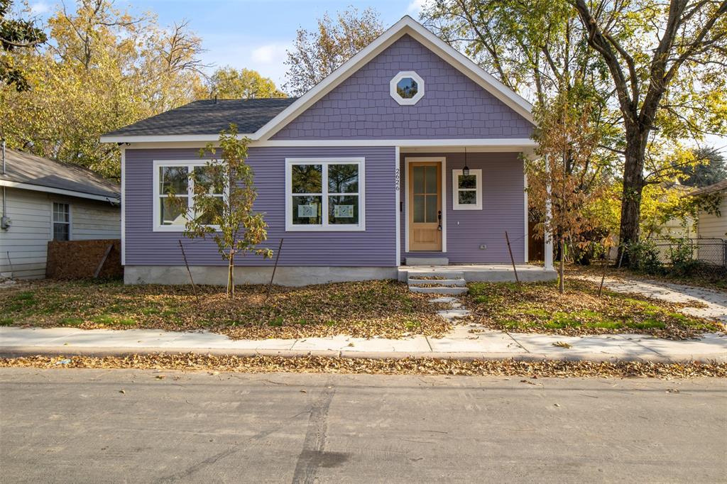 2626 Burger Avenue Property Photo 1