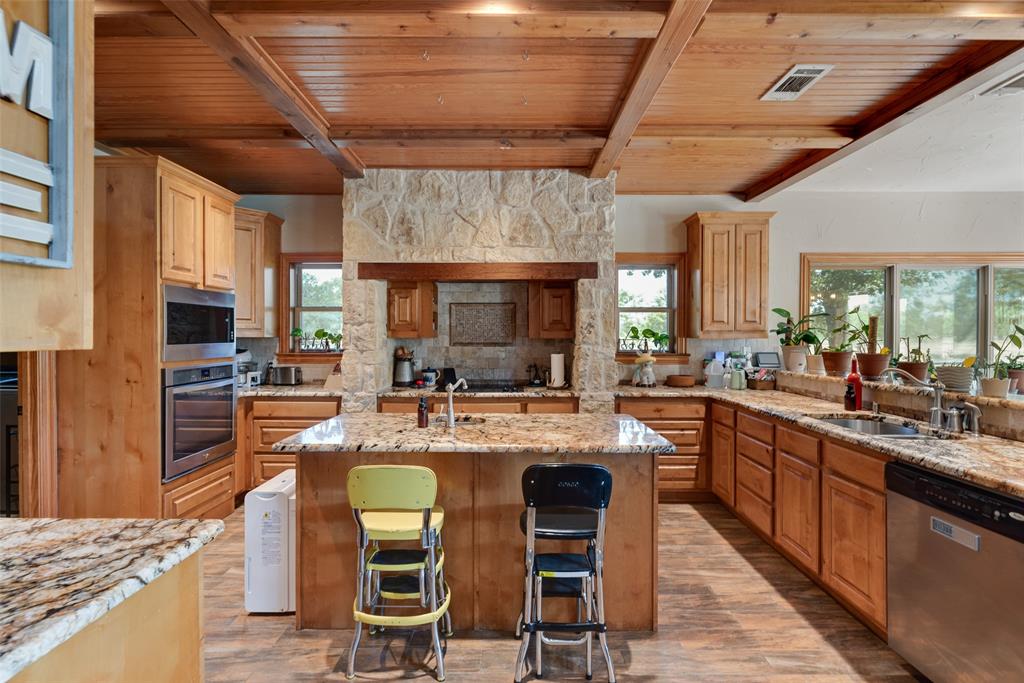 7999 County Road 151 449 177820 Property Photo 14
