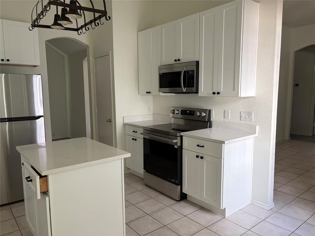 10404 Preston Vineyard Drive Property Photo 2