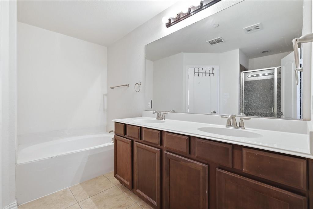 2649 Jacobson Drive Property Photo 25