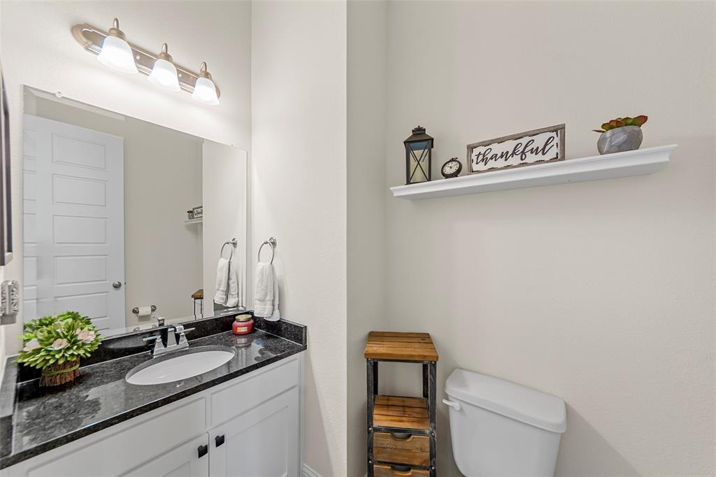 4917 Shore Crest Drive Property Photo 17