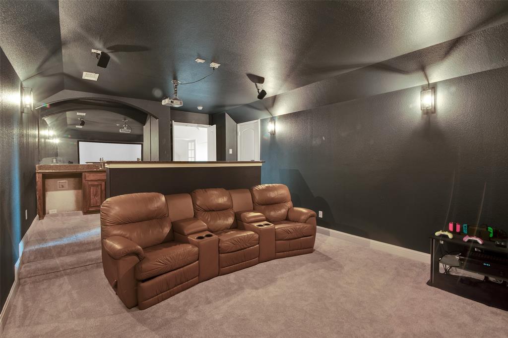 1204 Sand Jack Drive Property Photo 4
