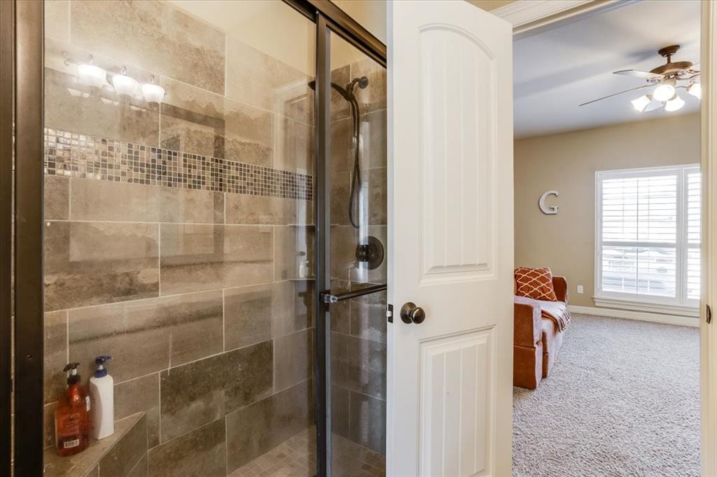 30 Tananger Springs Drive Property Photo 17
