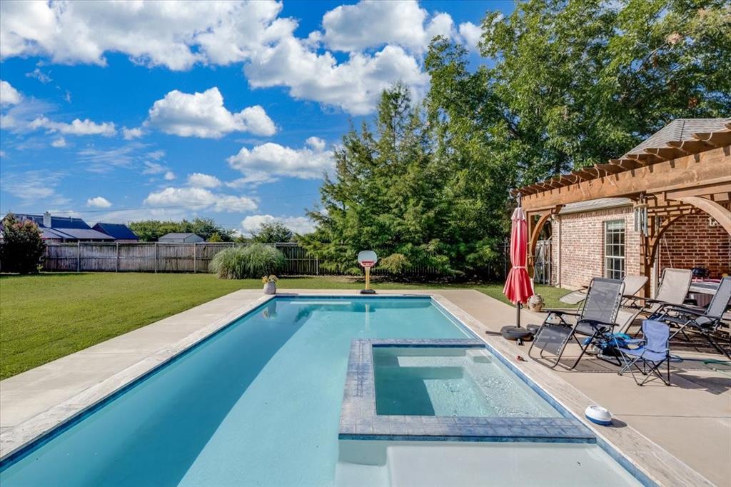 30 Tananger Springs Drive Property Photo 31