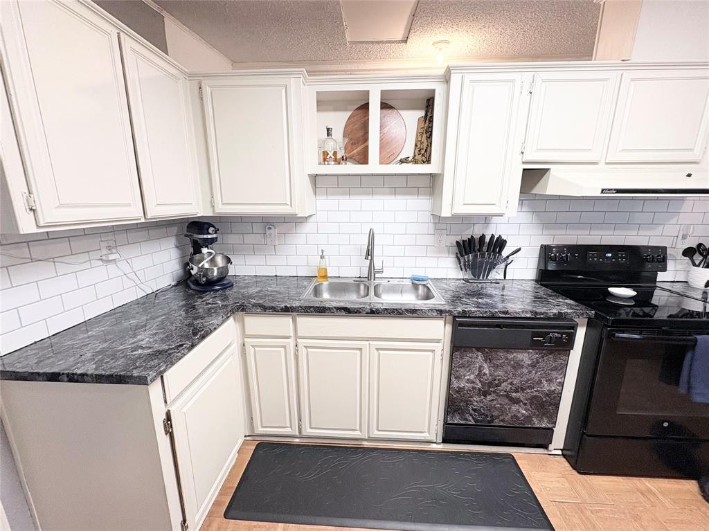 606 W 16th Street Property Photo 16