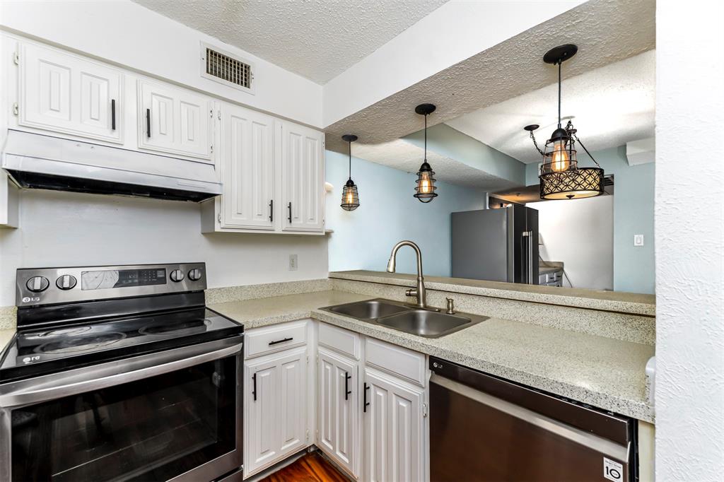1719 Westview Terrace L Property Photo 7