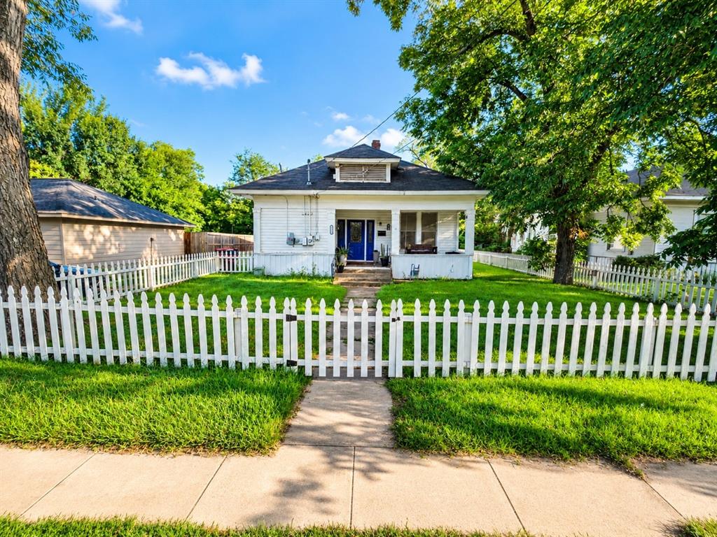 1340 Pine Bluff Property Photo 1