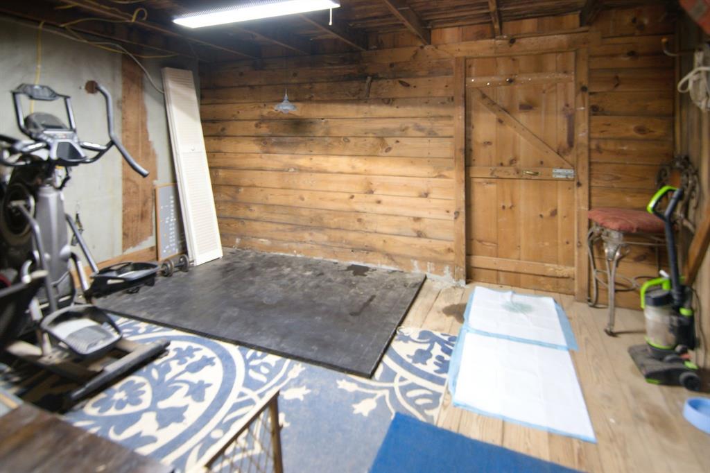 2929 E Lancaster Avenue Property Photo 33