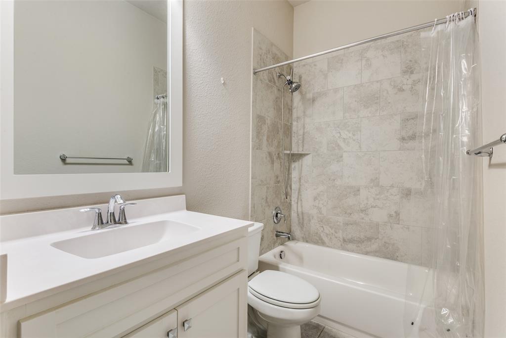 708 Dusty Trail Property Photo 33