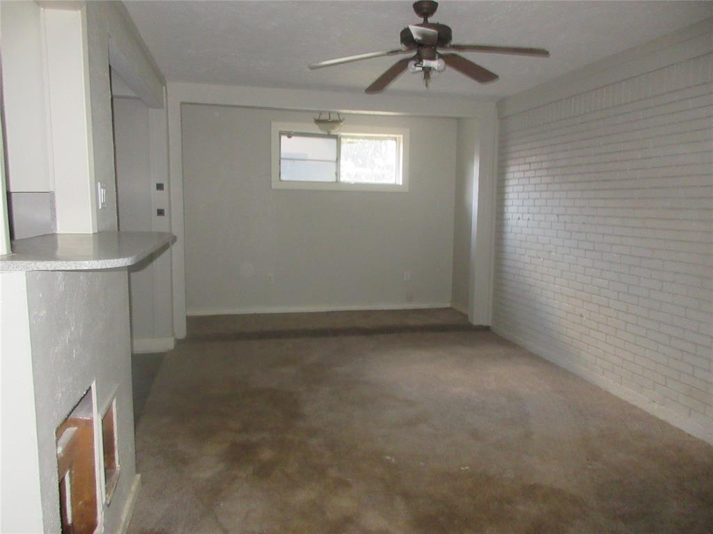 4904 Virgil Street Property Photo 4