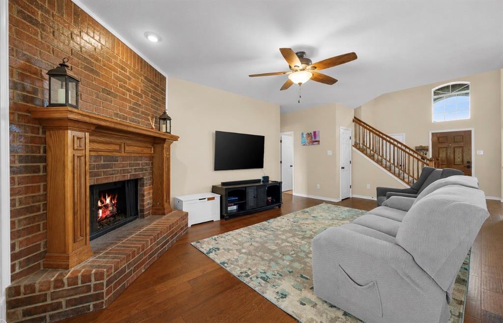 1709 Rushing Way Property Photo 9