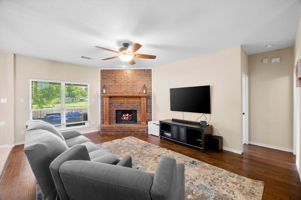 1709 Rushing Way Property Photo 10