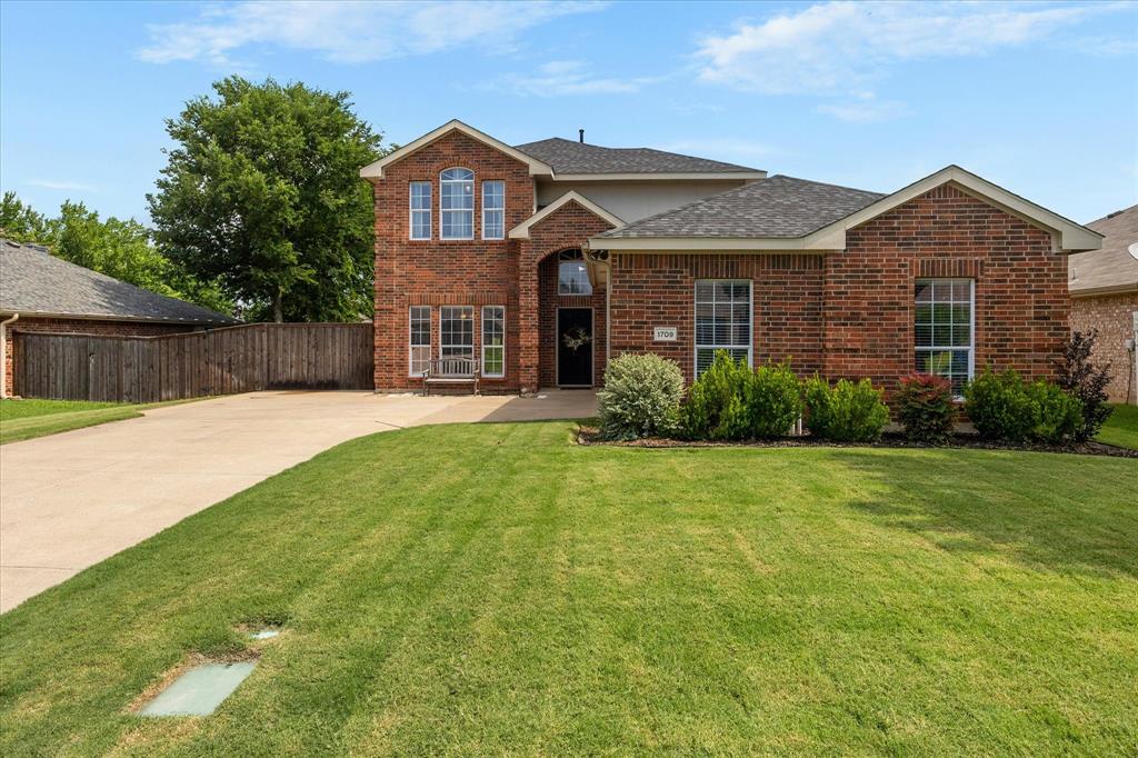 1709 Rushing Way Property Photo 28
