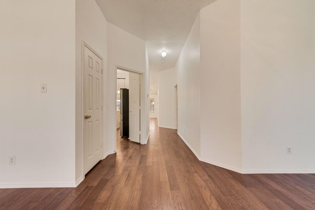 2704 Crooked Creek Property Photo 3