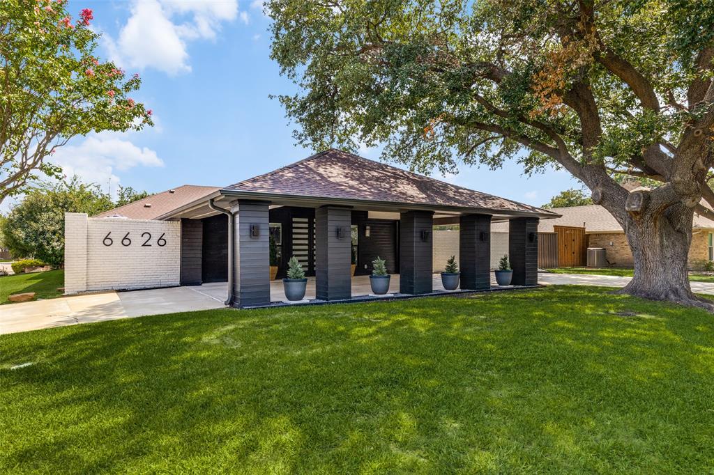 6626 Harvest Glen Drive Property Photo 1