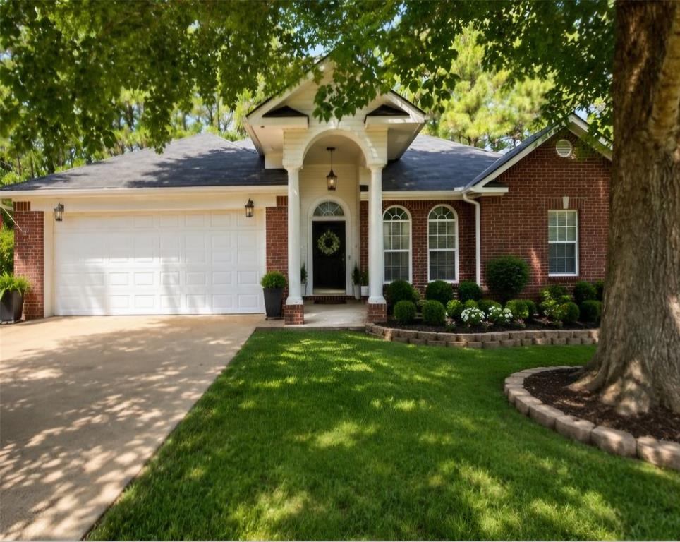1622 Shady Lake Circle Property Photo 1