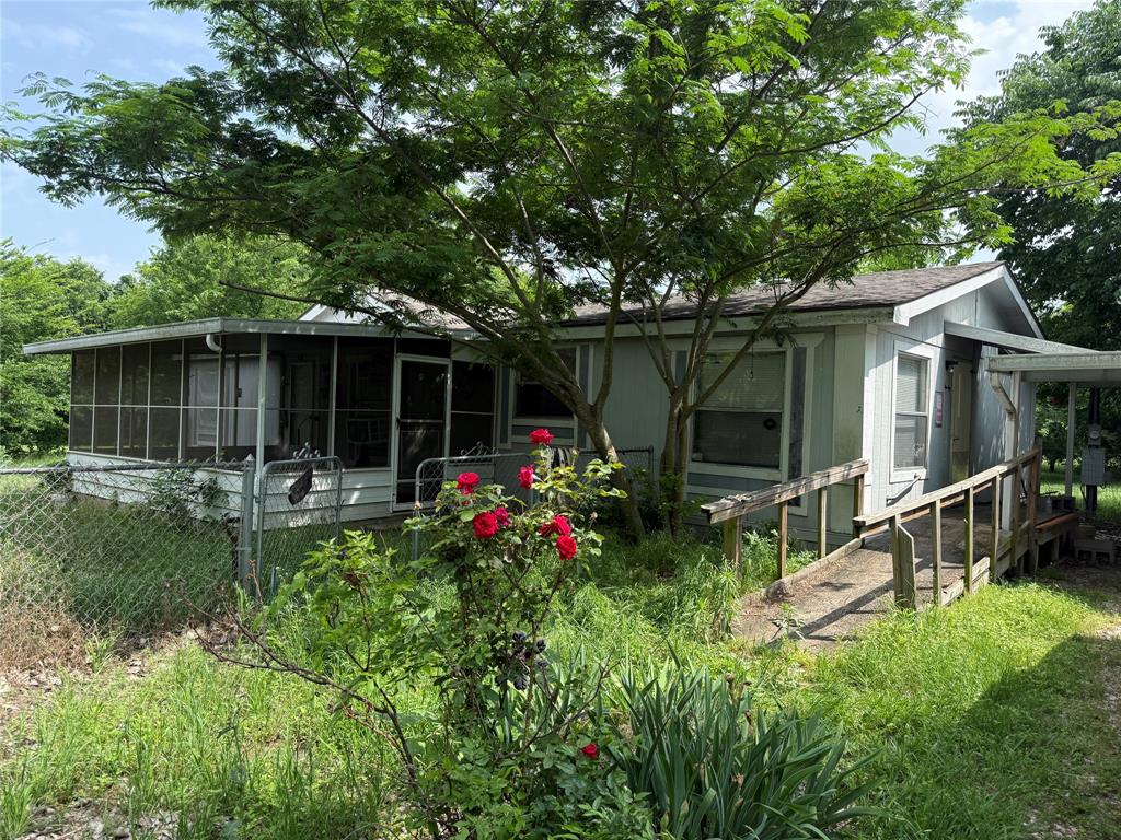 902 Quail Run Property Photo 1