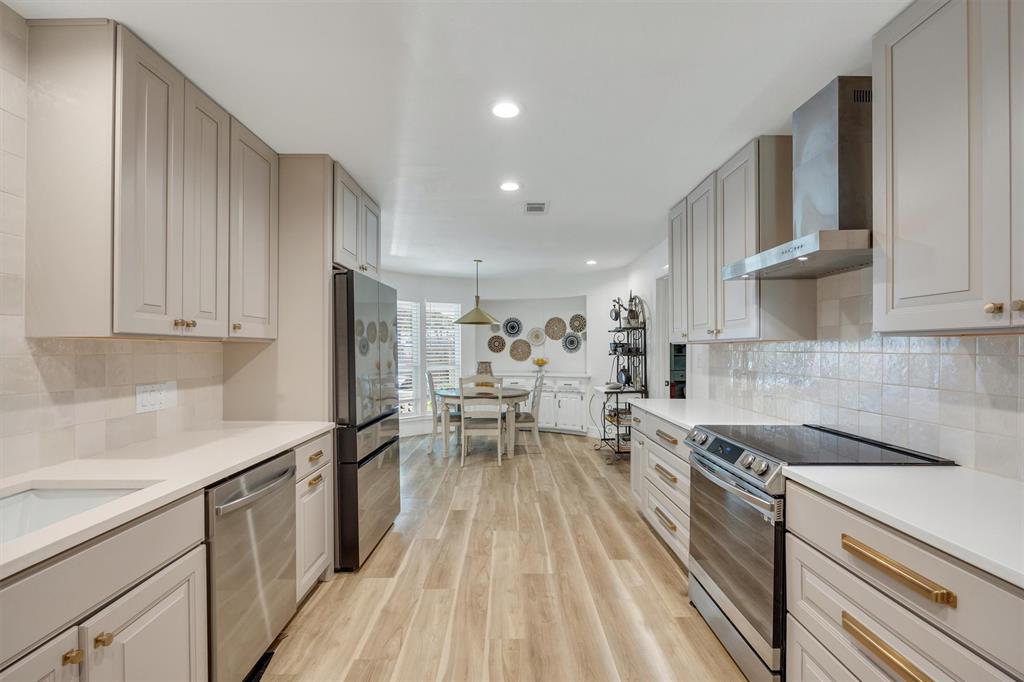 9612 Atherton Drive Property Photo 11
