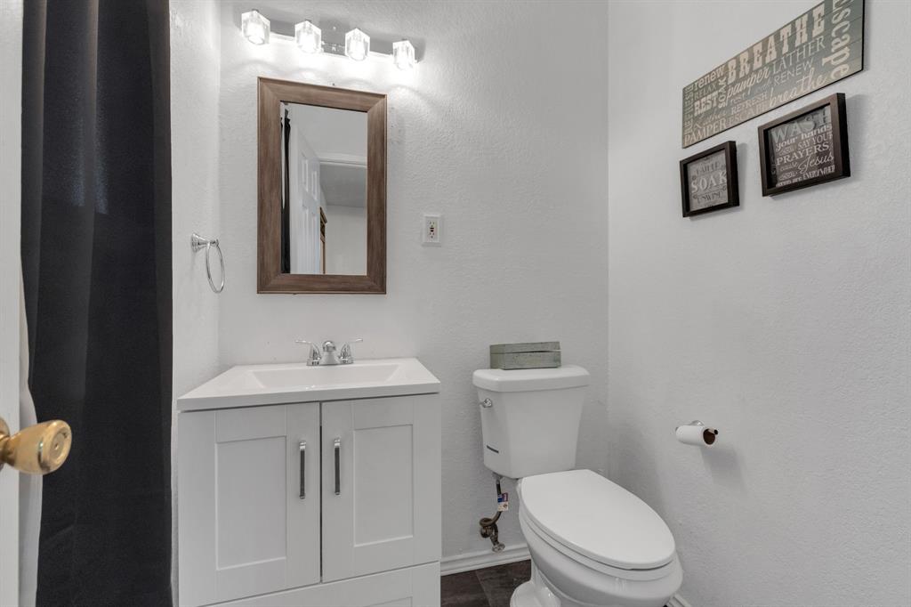 6315 Harmony Lane Property Photo 14