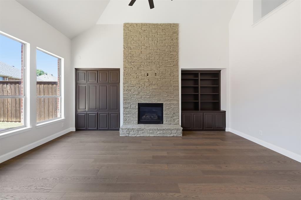 15701 Crown Cove Lane Property Photo 10