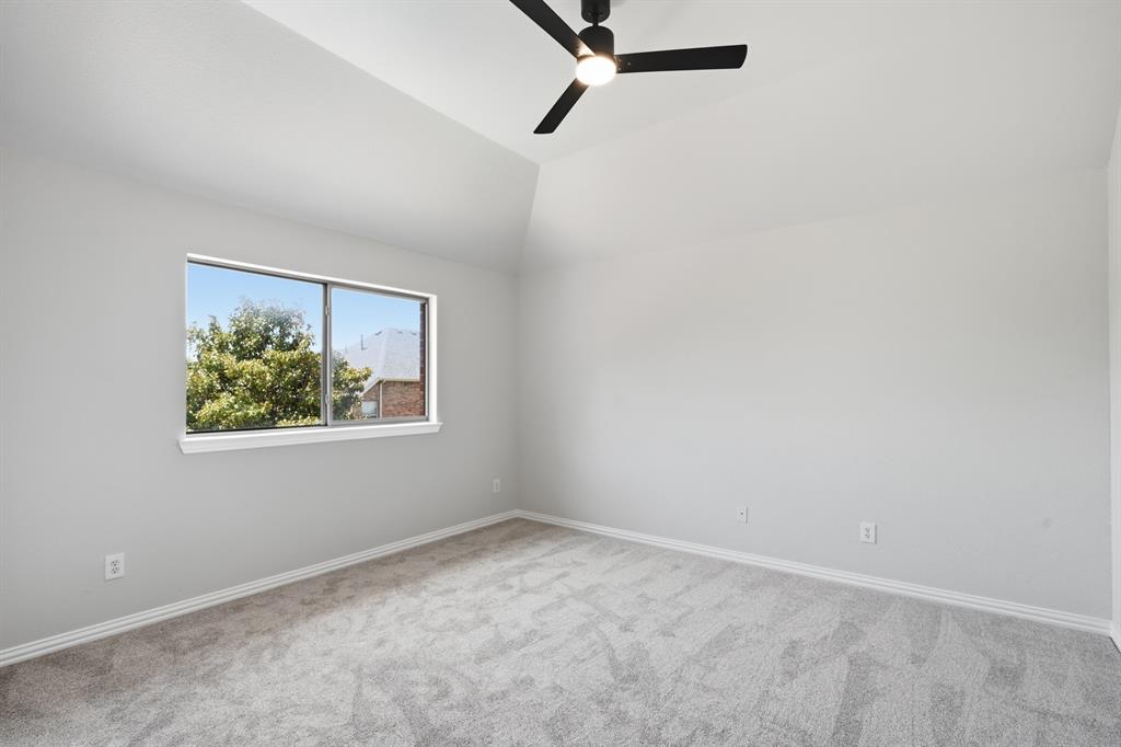 15701 Crown Cove Lane Property Photo 25