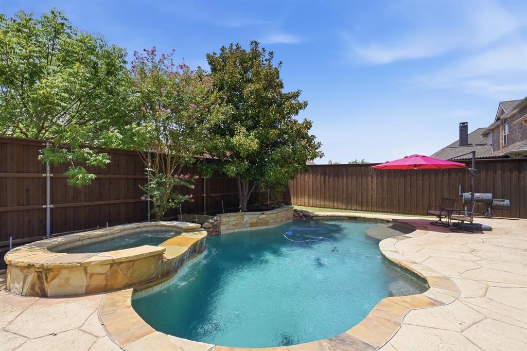 15701 Crown Cove Lane Property Photo 35