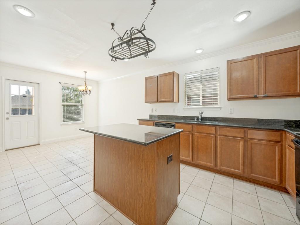 1281 Wysteria Lane Property Photo 11