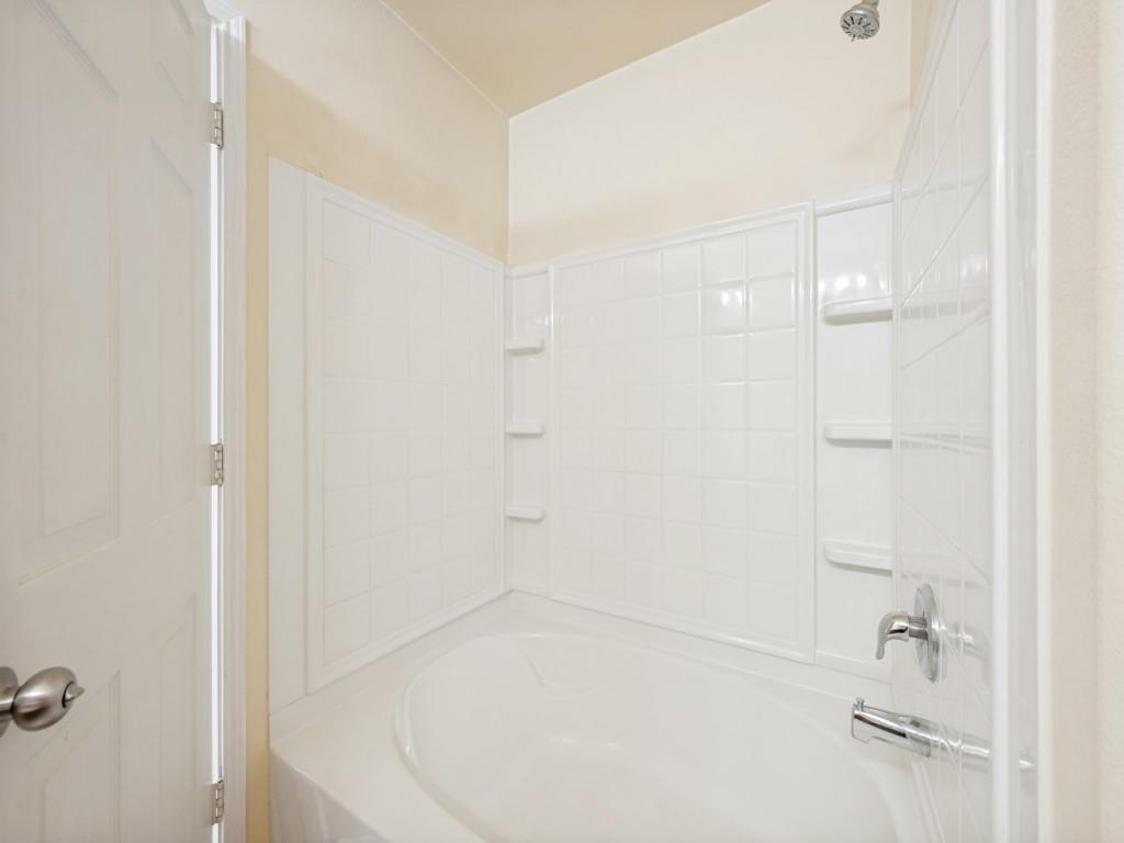 1281 Wysteria Lane Property Photo 16