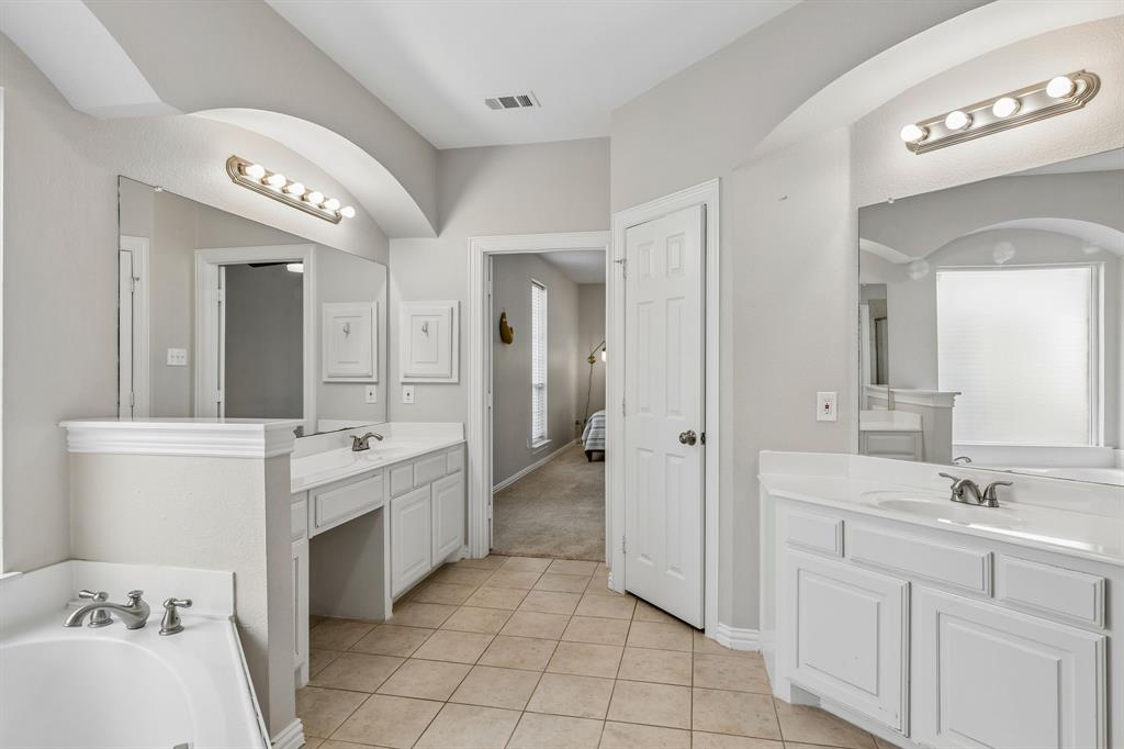 2245 Jaguar Drive Property Photo 16