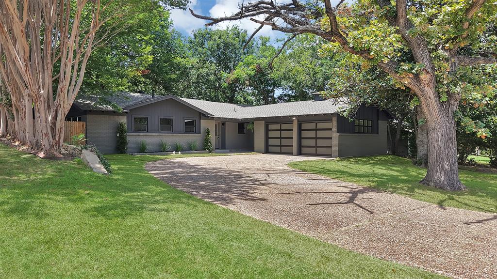 1816 Ridgmar Boulevard Property Photo 2