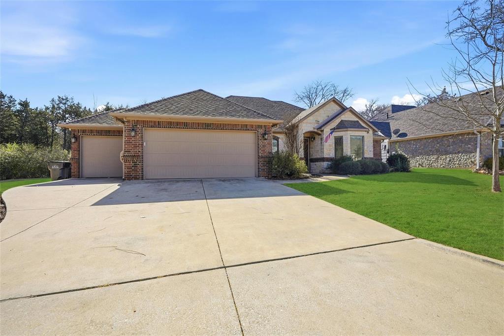 21 Lone Oak Boulevard Property Photo 6
