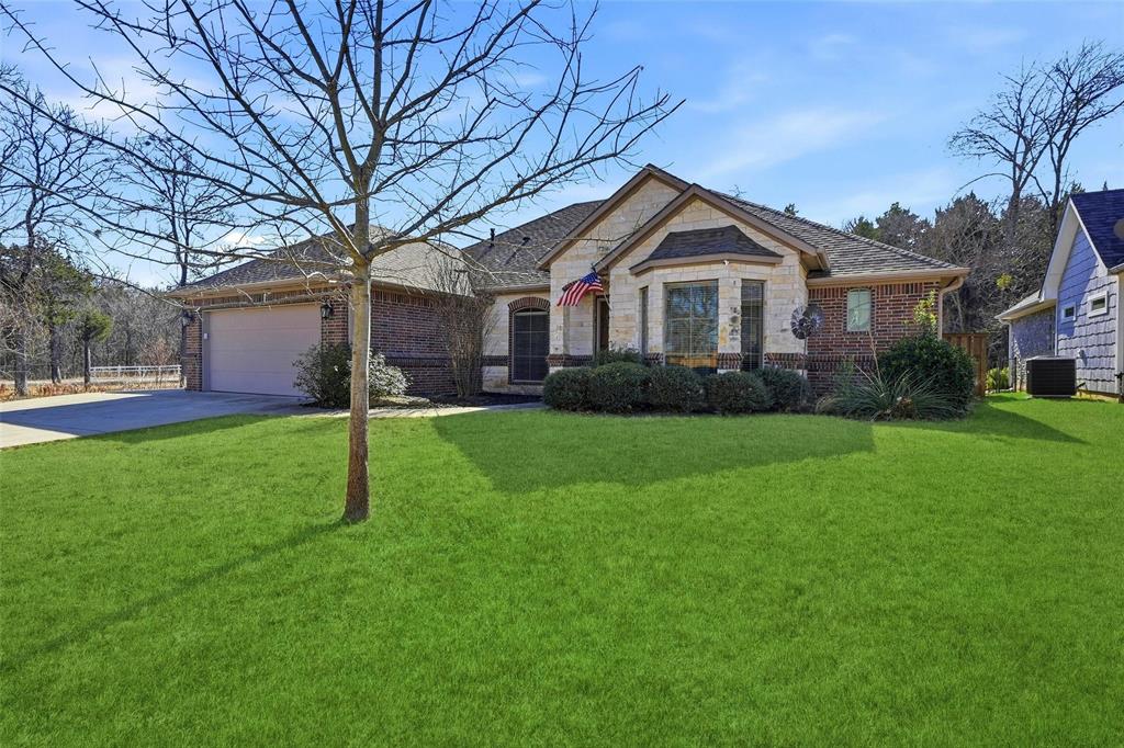 21 Lone Oak Boulevard Property Photo 8