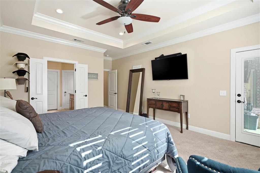 21 Lone Oak Boulevard Property Photo 23