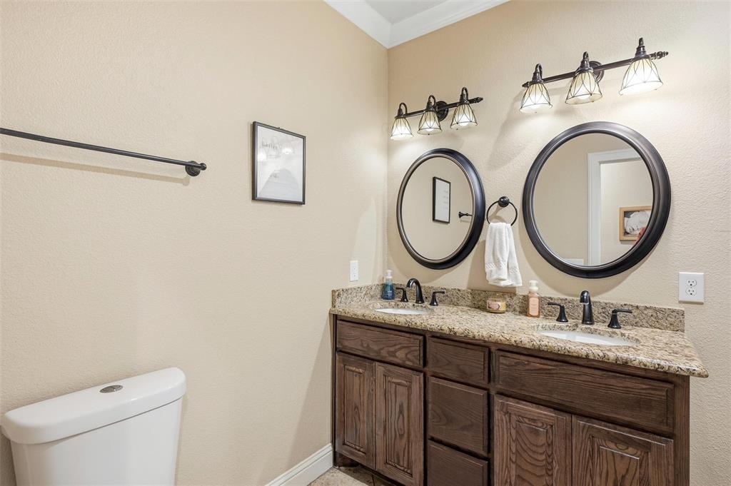 21 Lone Oak Boulevard Property Photo 31