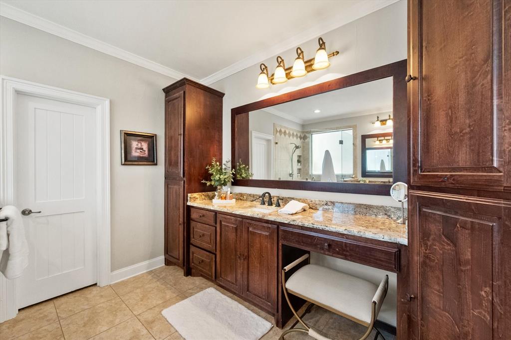 2111 Castle View Road Property Photo 23