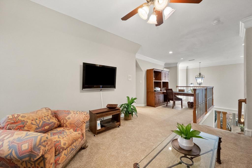 2111 Castle View Road Property Photo 25