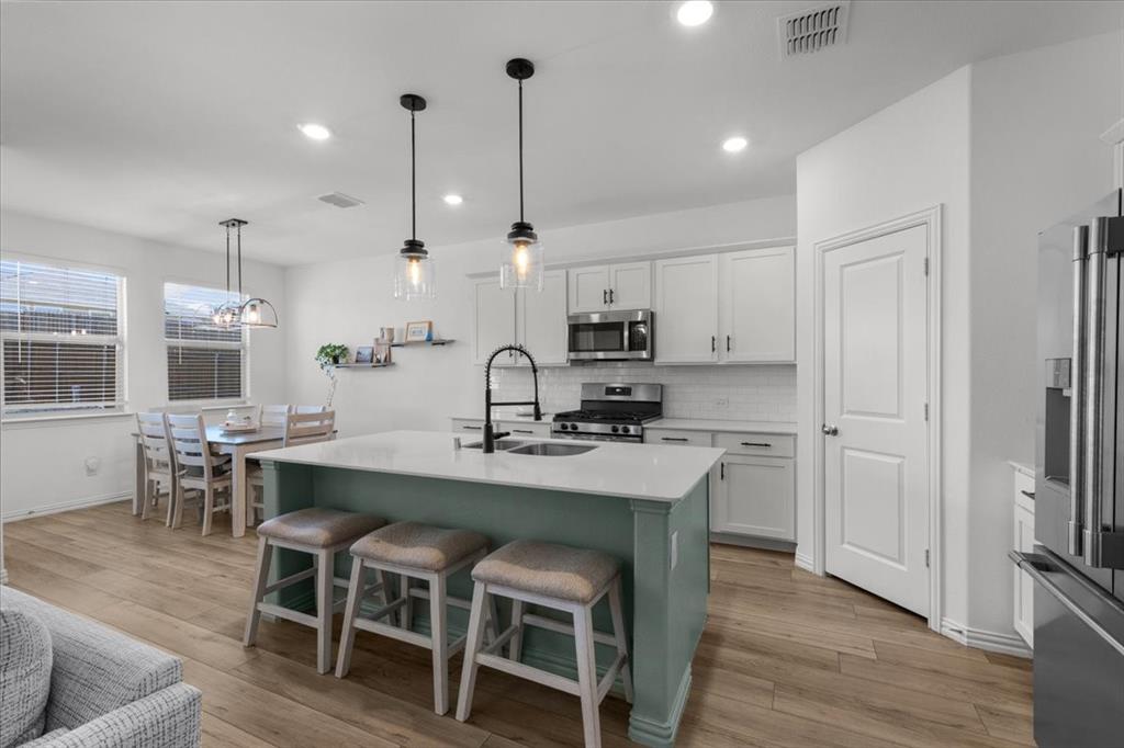 2520 Goodrich Road Property Photo 17