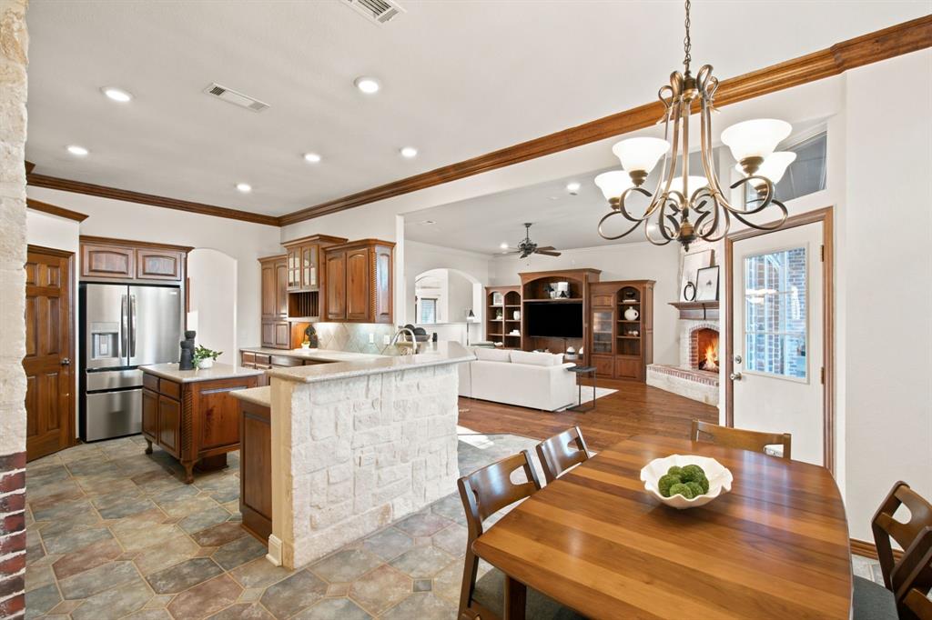 8470 Steeplechase Circle Property Photo 10