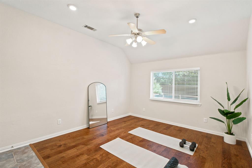 8470 Steeplechase Circle Property Photo 12