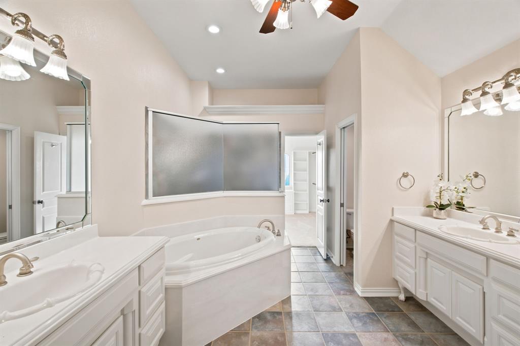 8470 Steeplechase Circle Property Photo 15