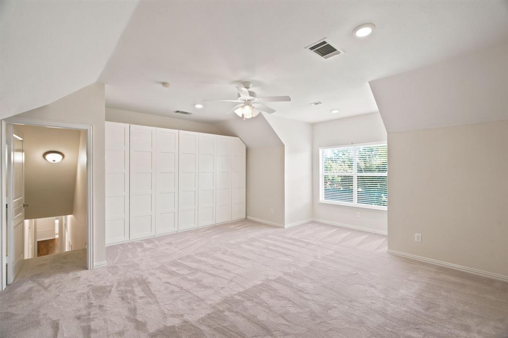 8470 Steeplechase Circle Property Photo 20