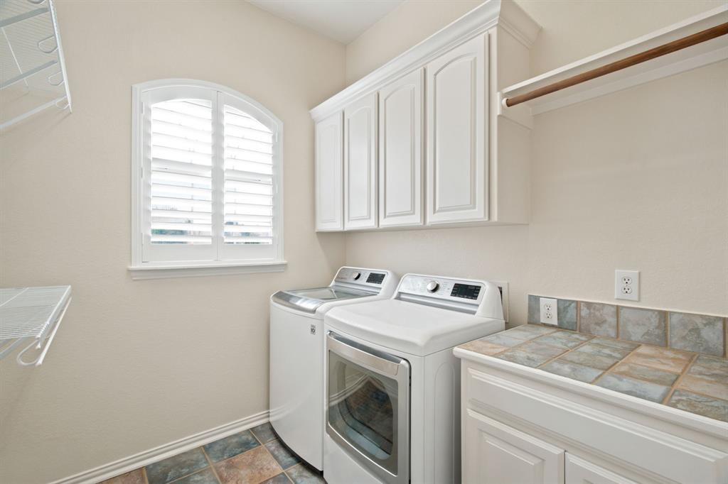 8470 Steeplechase Circle Property Photo 23