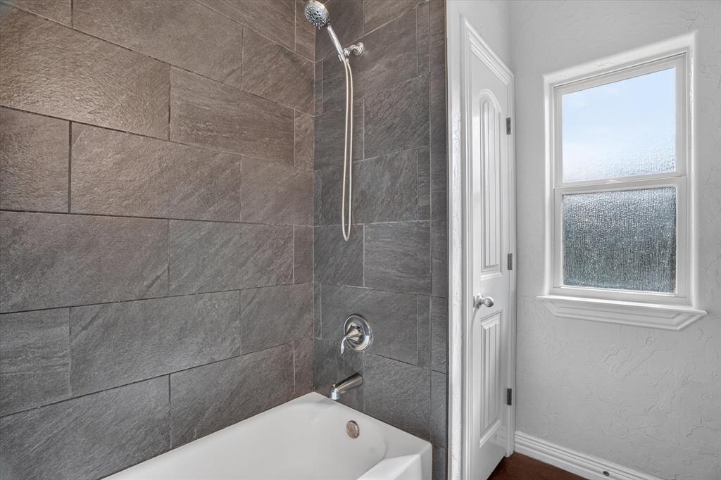 6403 Westover Drive Property Photo 25